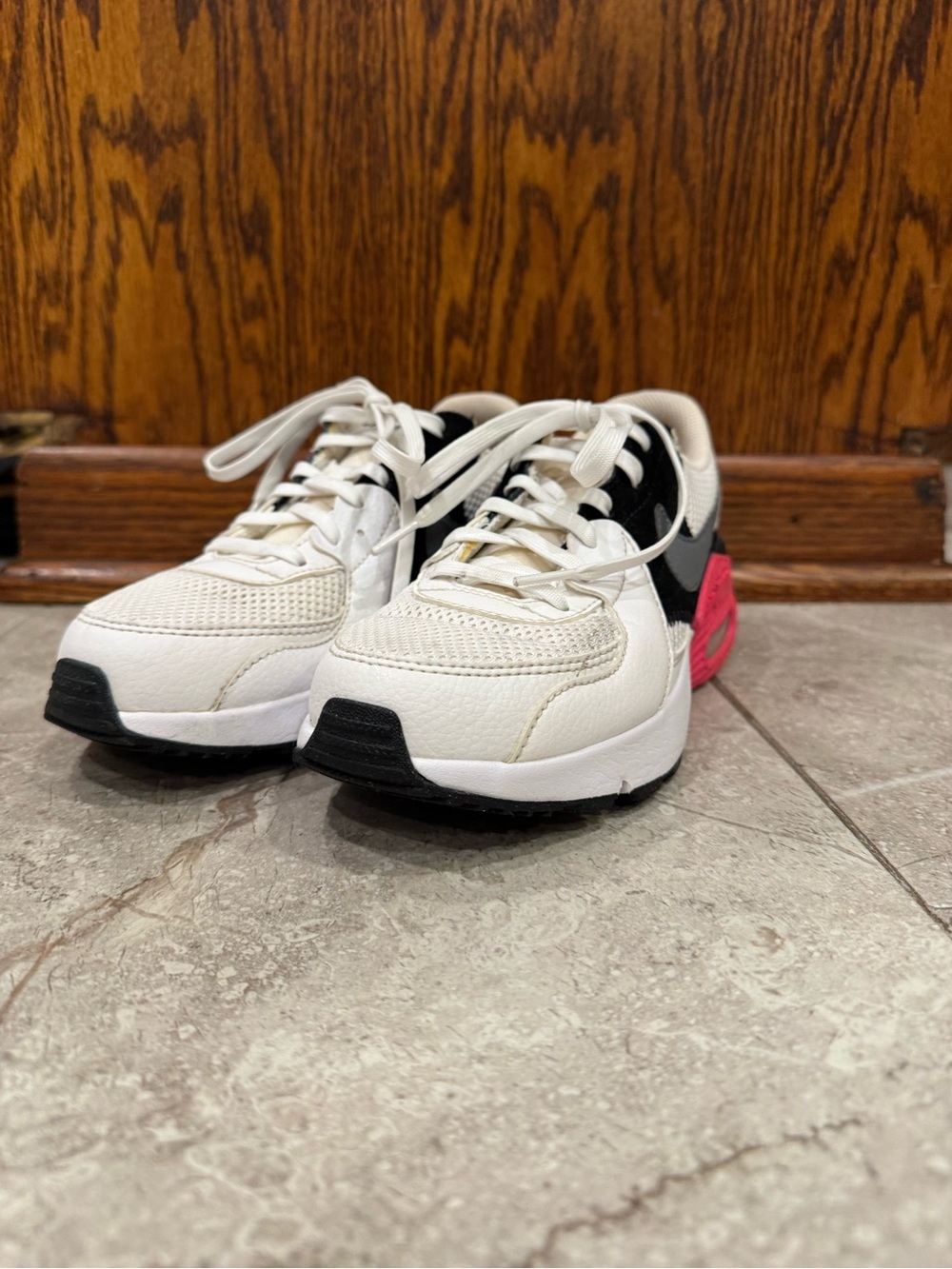 Nike AirMax Women’s Size 6